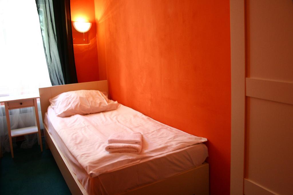 Hotelove Pokoje Kolcavka Prague Bilik gambar